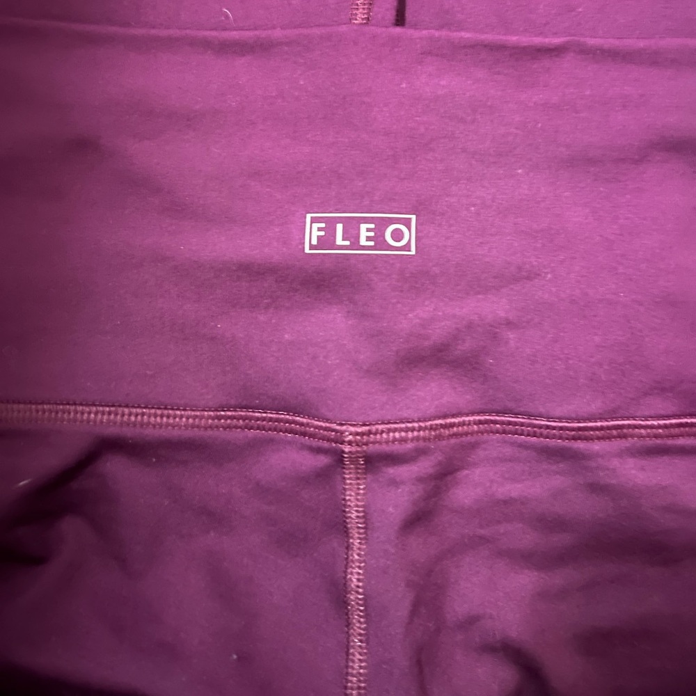 Fleo Berry flare Leggings - Picture 4 of 5